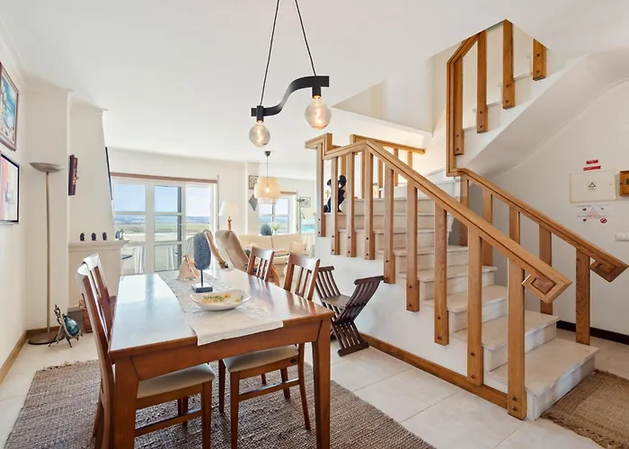 103 - Casa Lopes * Ferrel (Leiria)