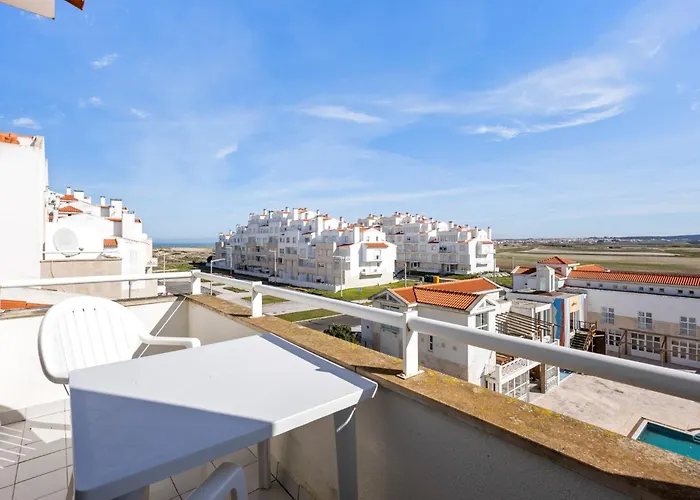 103 - Casa Lopes Apartament Ferrel (Leiria)